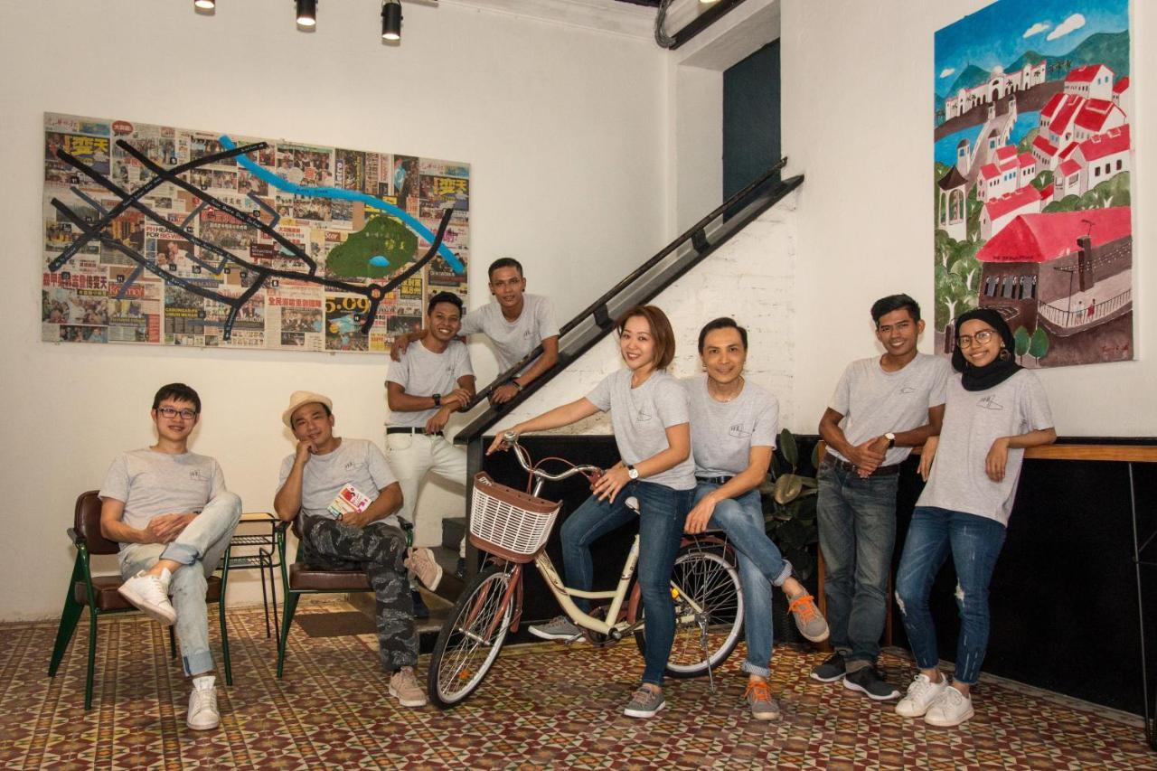 The Brownstone Hostel & Space Ипох Экстерьер фото